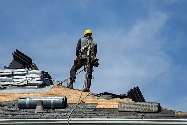 Professional Gutter Installation technician working in Geneva, WA